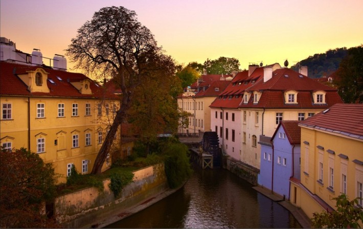 praga-isla-de-kampa-710x449