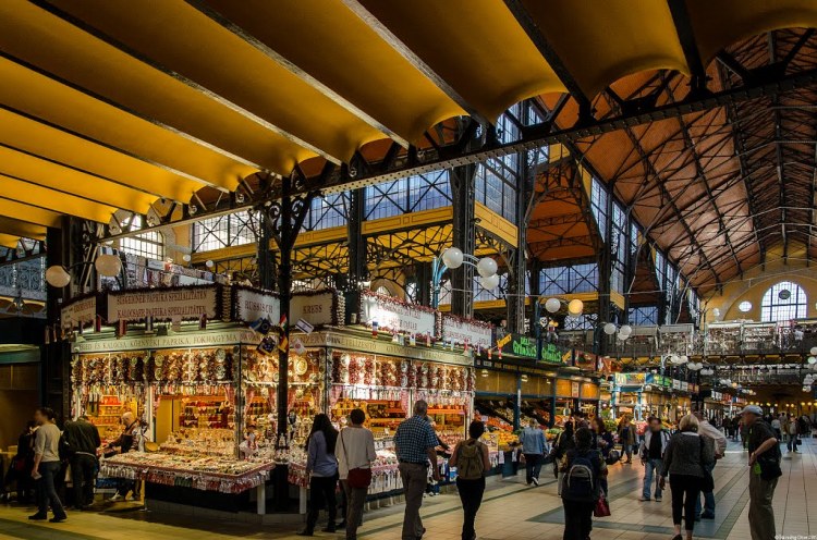 mercados-mc3a1s-bonitos-de-europa-nagycsarnok-budapest
