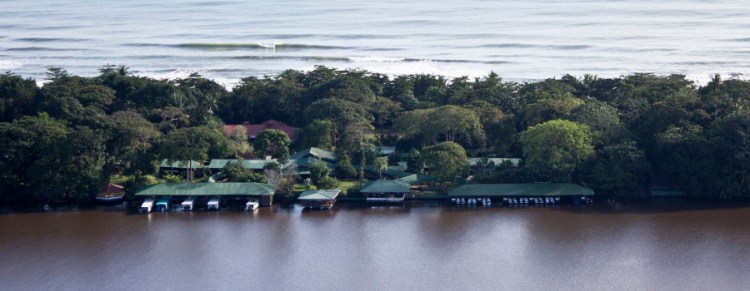 mawamba-lodge-panoramic-aerial-view-900x350