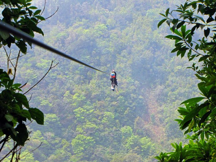 extremo-ziplines-monteverde-c08a309f2ed7d2da23051d5d2bfb130c