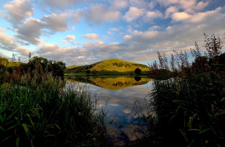 21-6-14 Lough Gur Sun Rises on the Longest Day of the year Summer Solstice