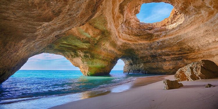 e4c9d5cf8264408435bb70e301bbf84c