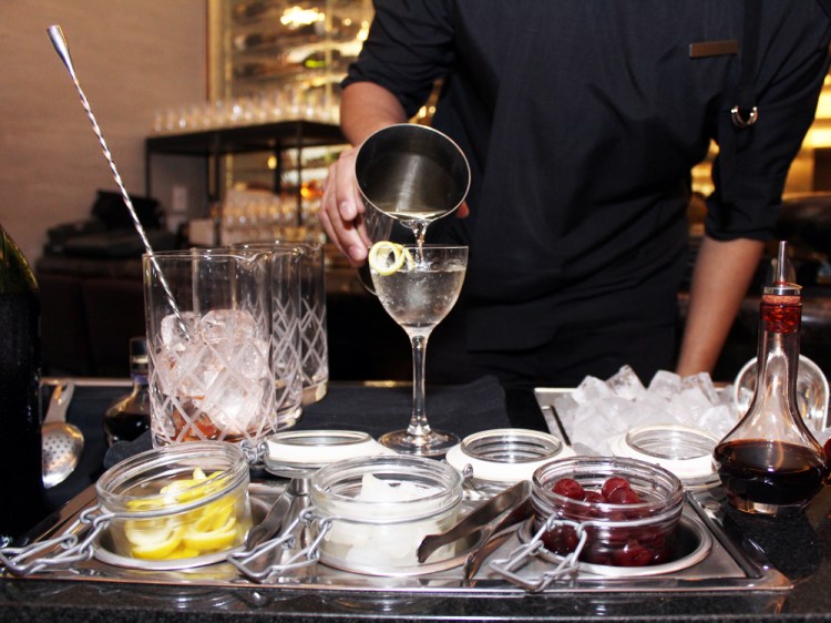 knickerbocker-martini-cart