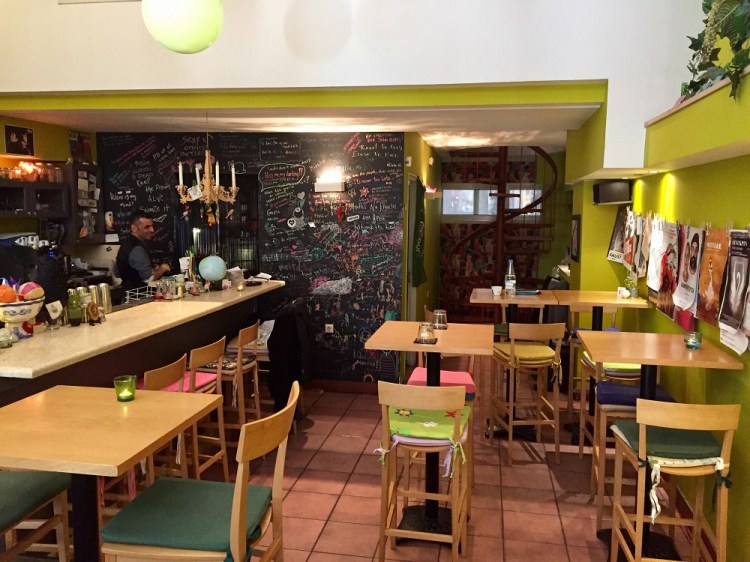 makalo-restaurant-salle