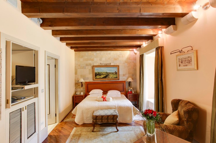 pucic_palace_dubrovnik05