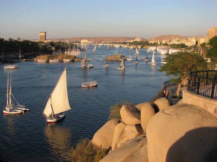 Tour to Aswan Highlights | Luxor Tours | Aswan sightseeing tour