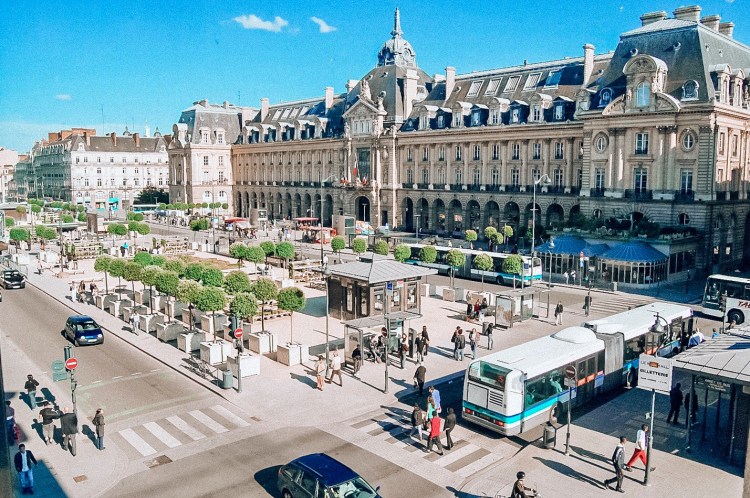 4A80886C-993E-4B39-9CD8-5684CCB88AB0