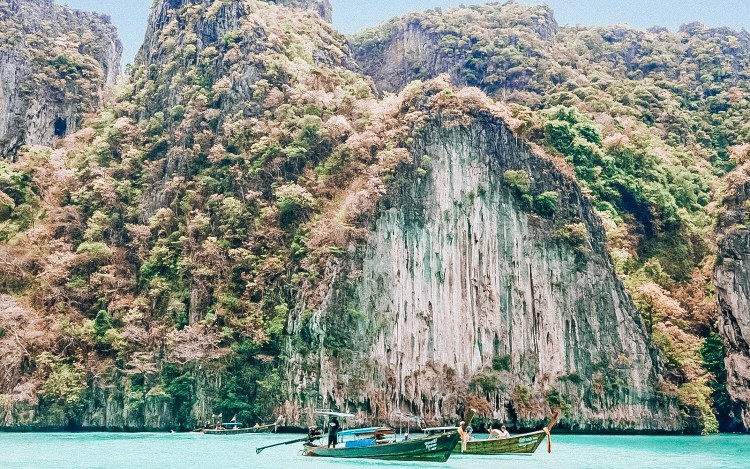 2482BA25-12EC-4B08-99FC-815D32775DF1