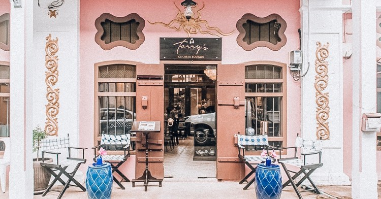 5D80330E-D9F0-4104-A847-7F36F7AAEEFD