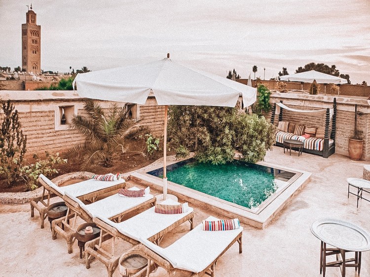 6C686EB1-E303-4BB5-845D-9CABB71697D7