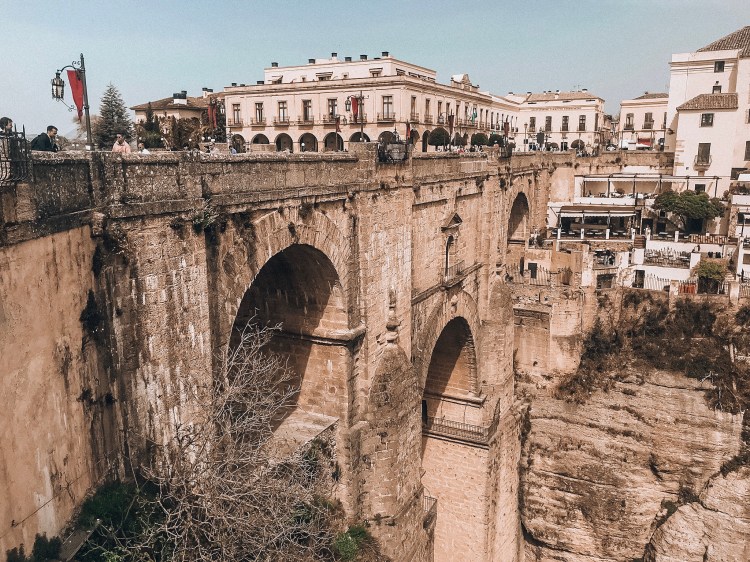 5B6AECE9-29EB-4C21-AC8D-8E89CDD225B8