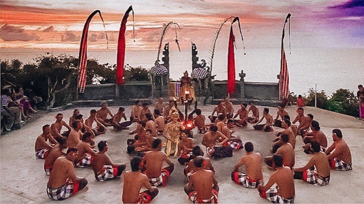 7C5BD658-5328-4E80-844C-FB801EFBEE00