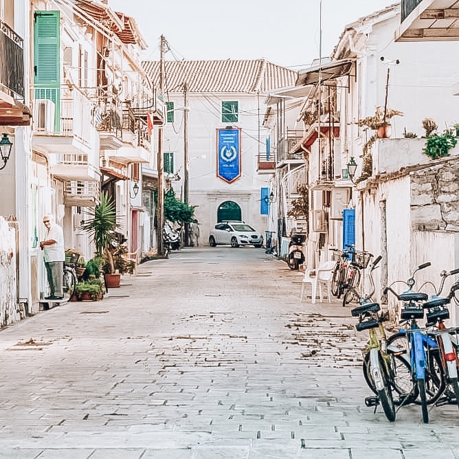 A087EA0B-785B-4BFF-9FE4-7CA948432E5B