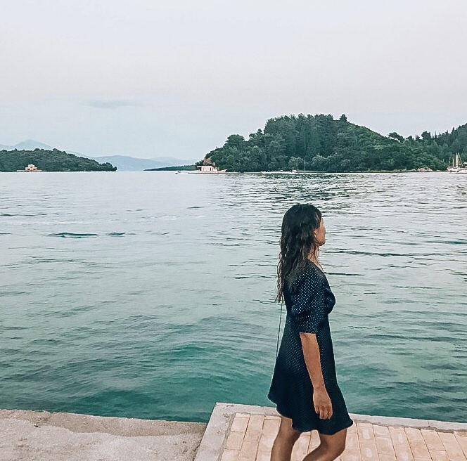 ADB4B6A9-72EB-4D7C-9BE6-C10DADC111B3