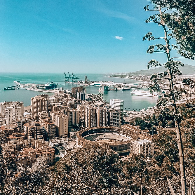 1097E07F-805A-4072-BB76-AC3584878E23