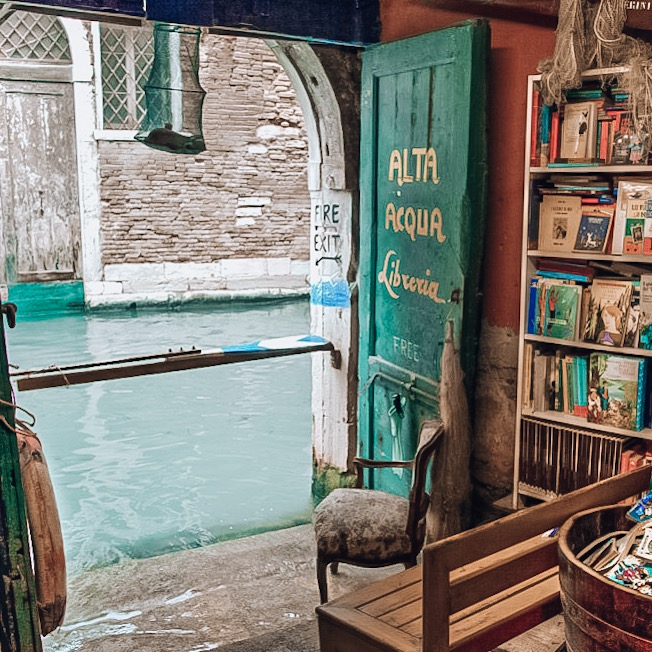 3703C544-8483-43E4-BA7D-D295E3E9D59B