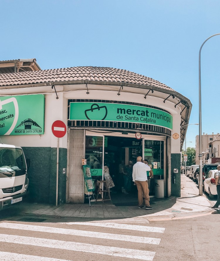 1C547FDE-928C-4DD8-95F1-2AFC50A0A440