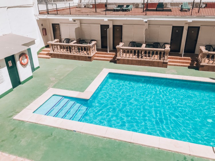 2505AB3A-1CCE-4BB4-92B7-EF1A81E2D0AA