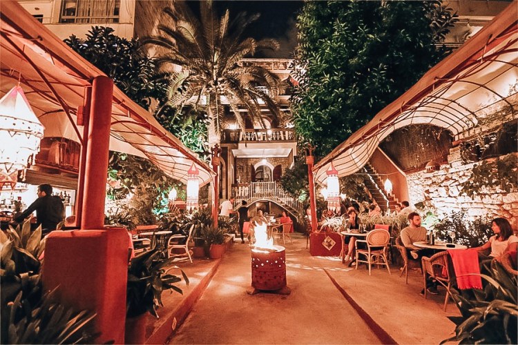 2F9D630D-2701-4D03-AA97-82F26D606B9E