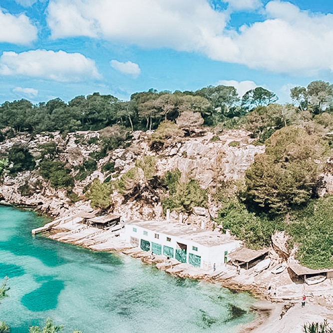 5B96395E-A04D-44BF-A422-E15141D1679C