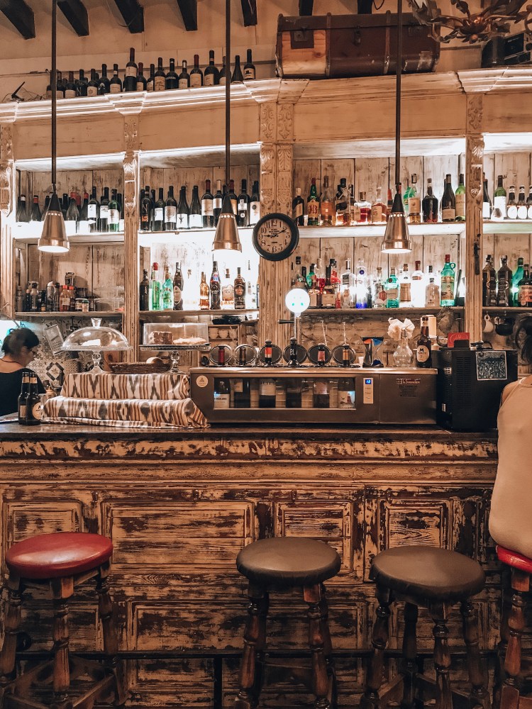 9530F0B1-C3B7-4EF4-93F0-7A3EB6F19044