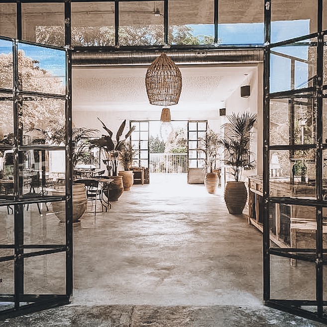 C9AAD181-441C-4ECA-BBA4-9659DDF81C09