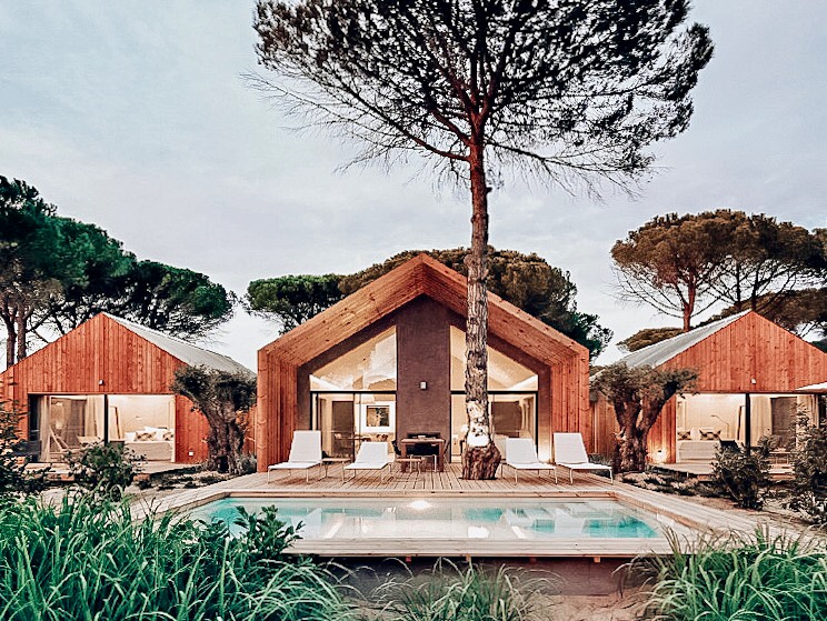 6A8D09DE-3DEB-4D47-B1AD-0E08EDC9DA8C