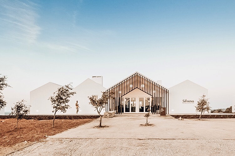 745CF521-639E-4723-88E3-9555542DE197