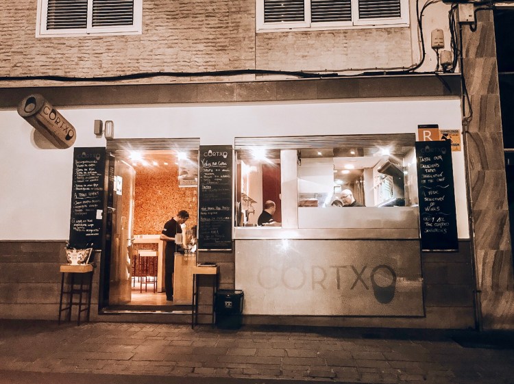 7AB0D2ED-4BD3-4076-A848-E6D1719D415E