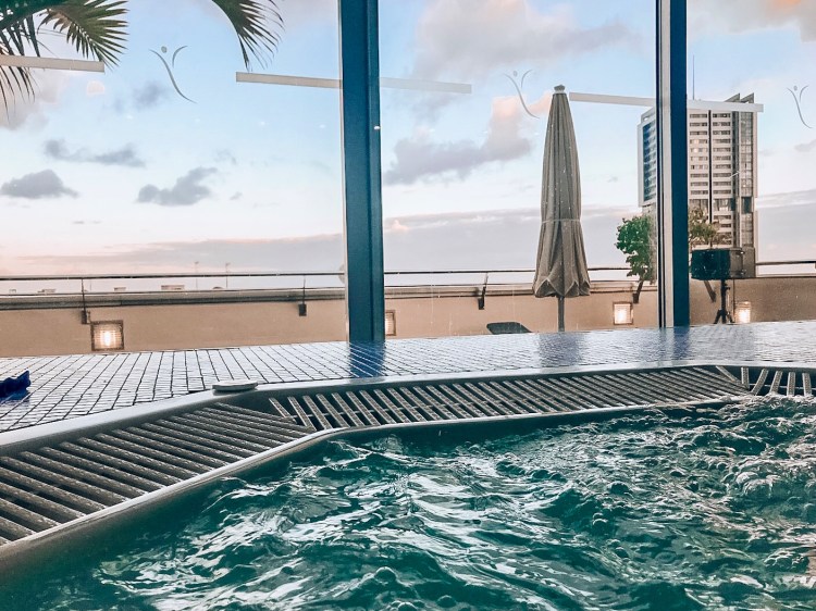 7FF93A55-342F-49F6-A3C6-194BF783E6E0