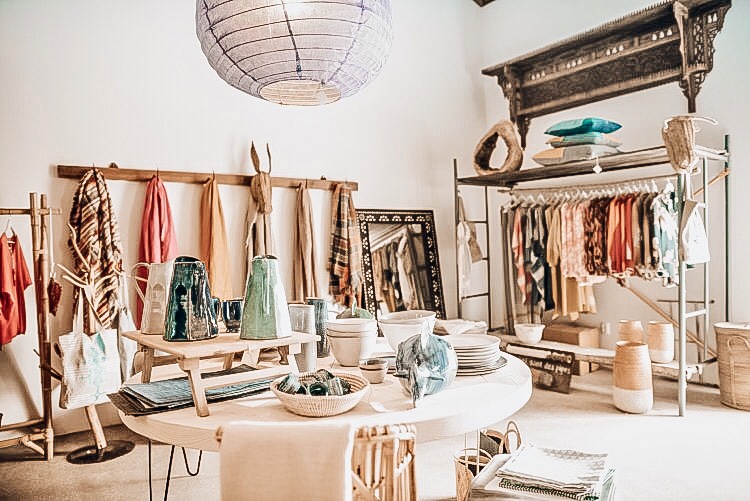 ABA546EC-B308-4AAB-B709-FA735556B1A2