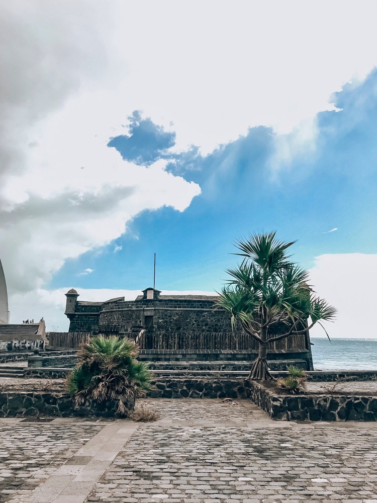 CEF2B4EB-9E17-4B53-BFFE-0B16D38E897D