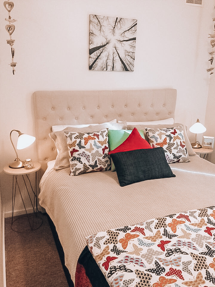 69B2C4AE-ED98-4892-986D-8C4BB1273717