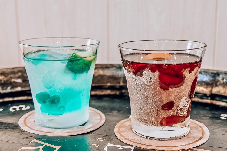 BCE8EEF2-F8B3-4231-9699-4197C7C9EC64